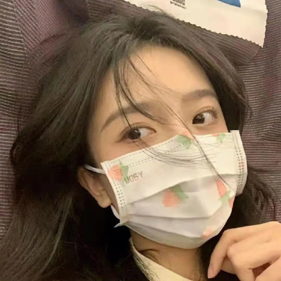 他的三个女儿